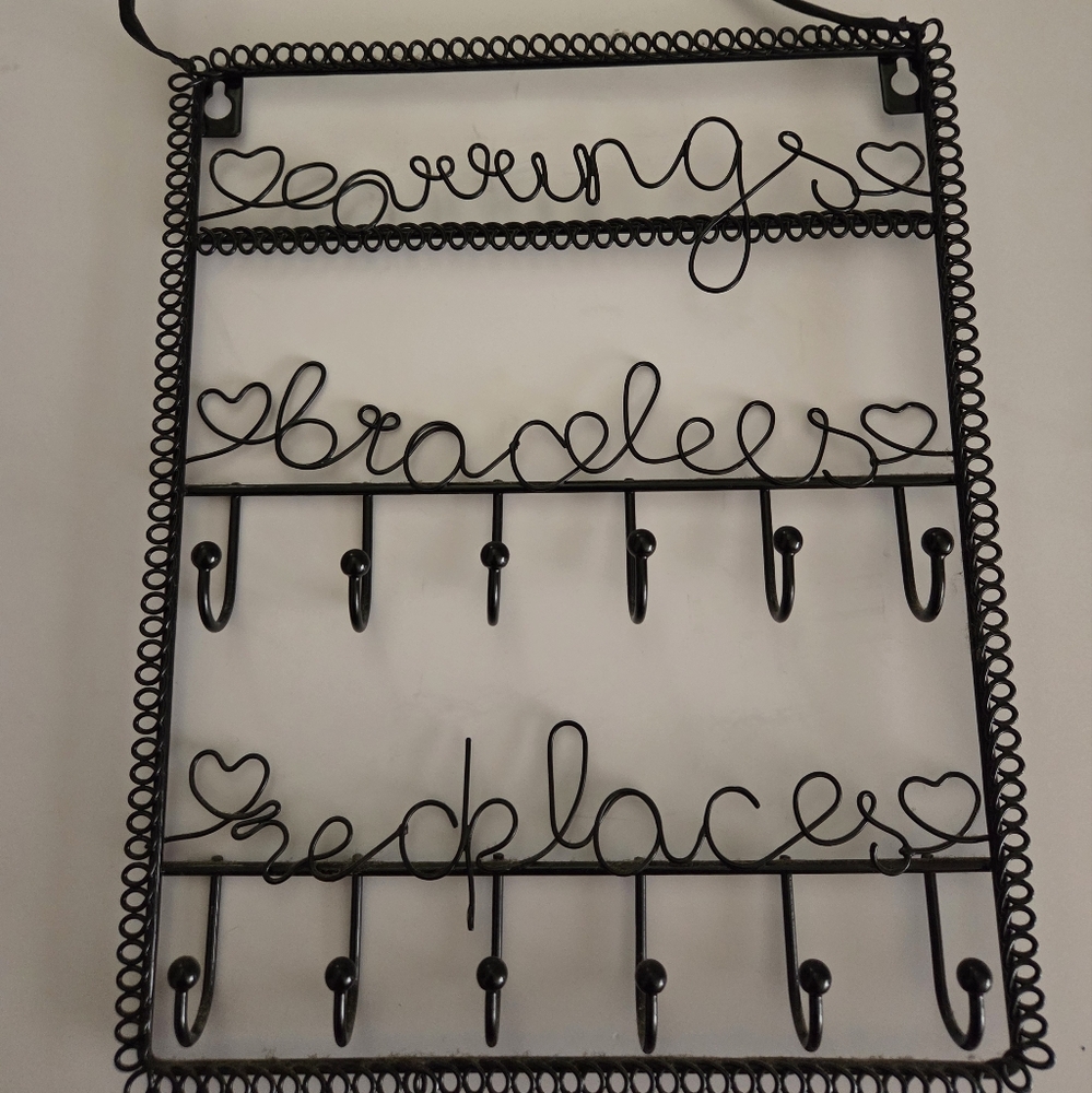 Black Wire Jewelry Organizer